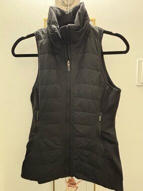 lululemon athletica Black Quilted Puffer Vest with Detachable Hood